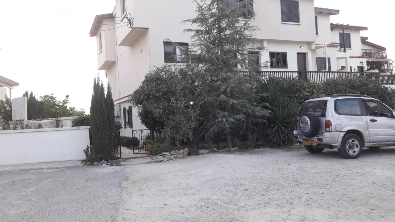 The Best Paphos Esterno foto