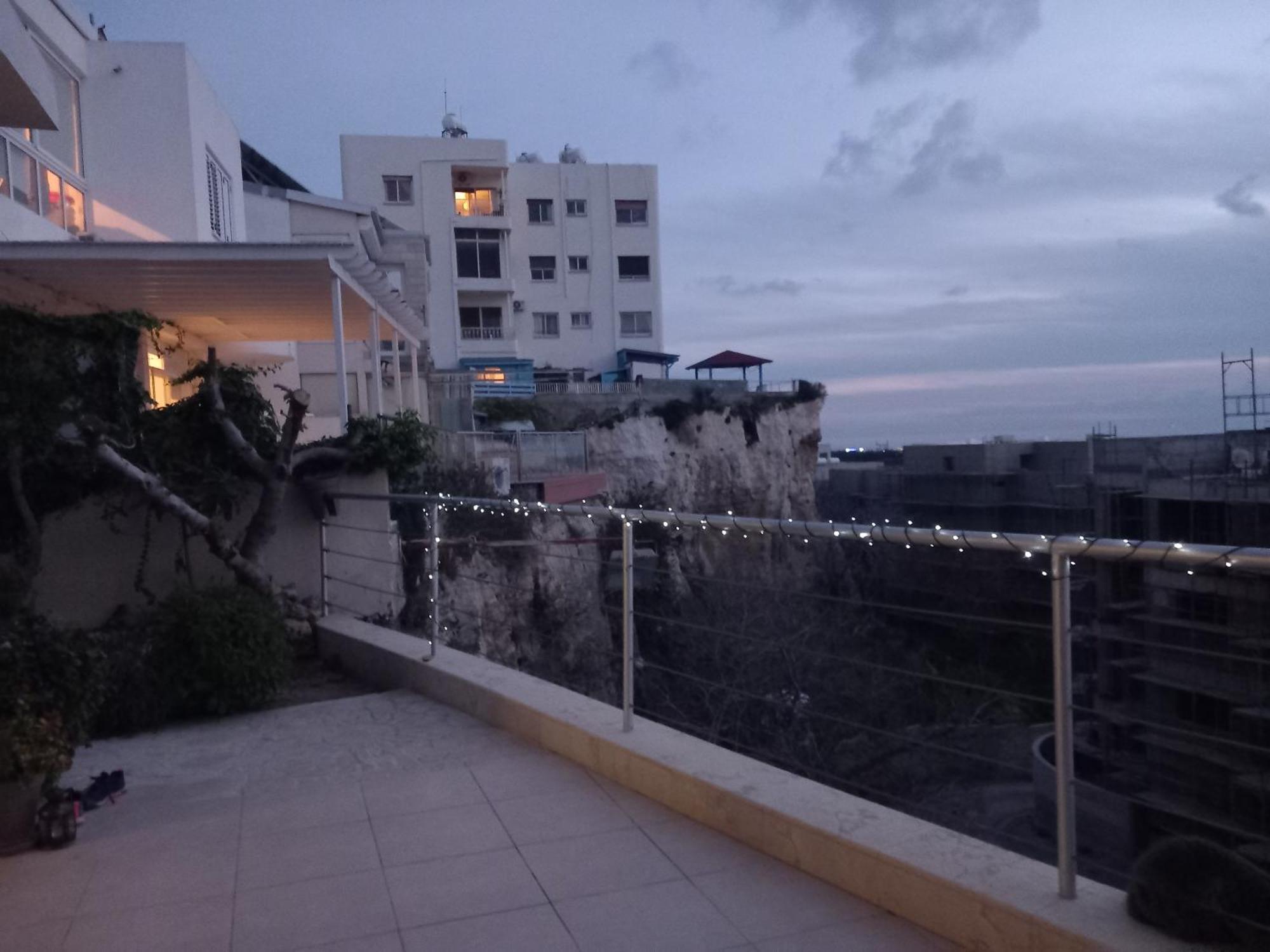 The Best Paphos Camera foto