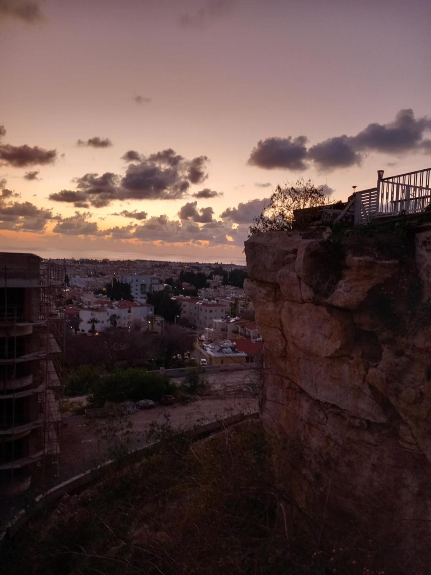 The Best Paphos Esterno foto